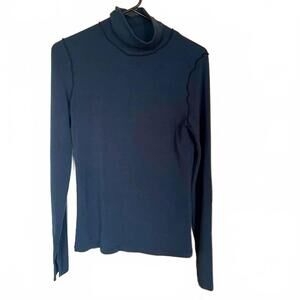 NEW SOMETHING NAVY women's turtleneck top with piping in navy